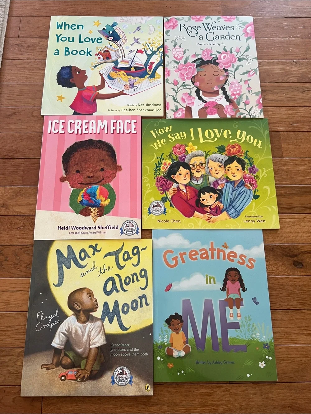 6 Children’s Books, five of which are Dolly Parton’s Imagination Library.